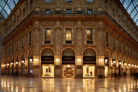 osservatorio prada galleria milano